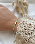 Perlenarmband in Grün & ein Herz