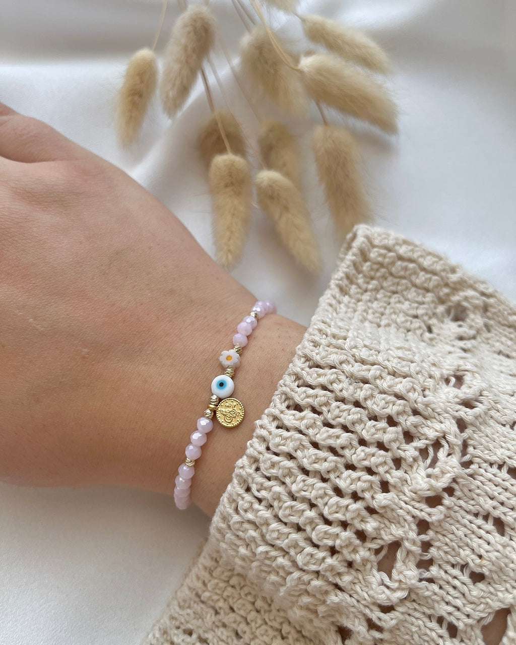 Perlenarmband aus rosanen Perlen, Nazar, Blume & Taler