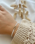 Perlenarmband in Weiß mit Clover