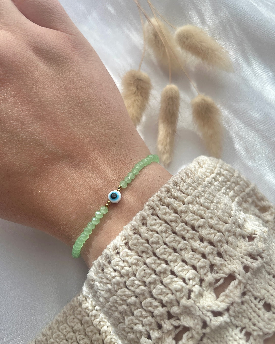Perlenarmband in Grün & Nazar