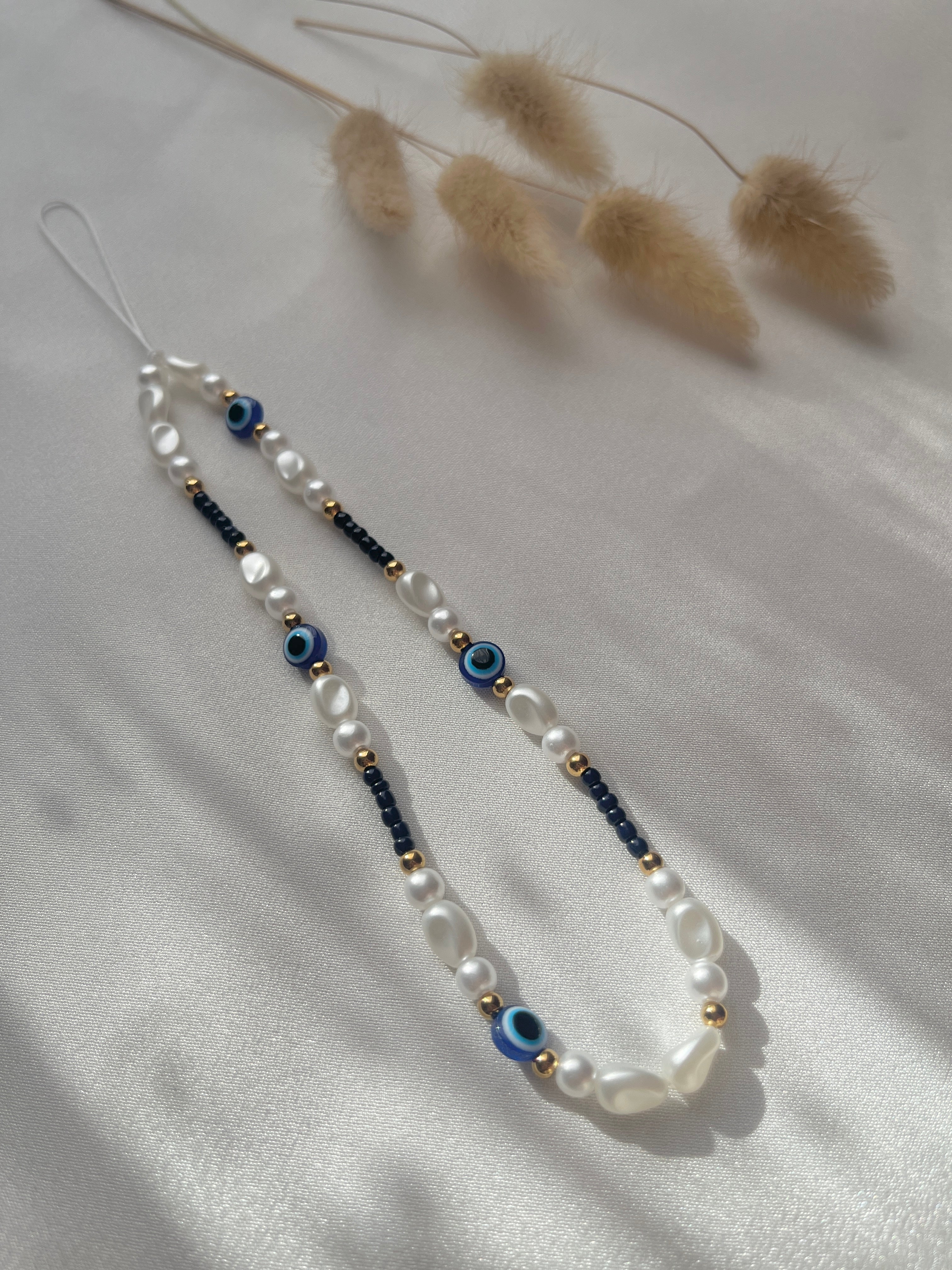 Handykette in Dunkelblau & Weiß mit Nazar