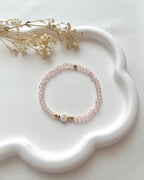 Personalisiertes Perlenarmband in Rosa